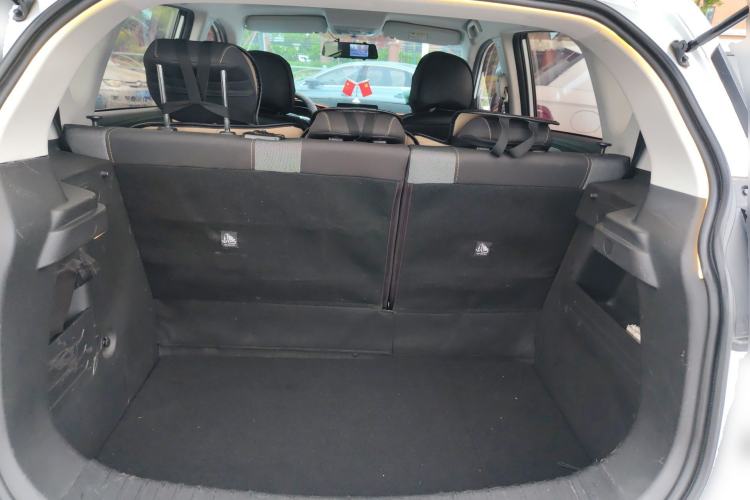 Used BAIC Beijing X3 2019 1.5T Manual Glory Edition Trunk