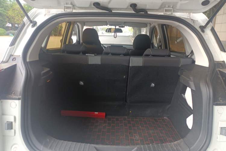 Used BAIC Beijing X3 2019 1.5T CVT Glory Edition Trunk