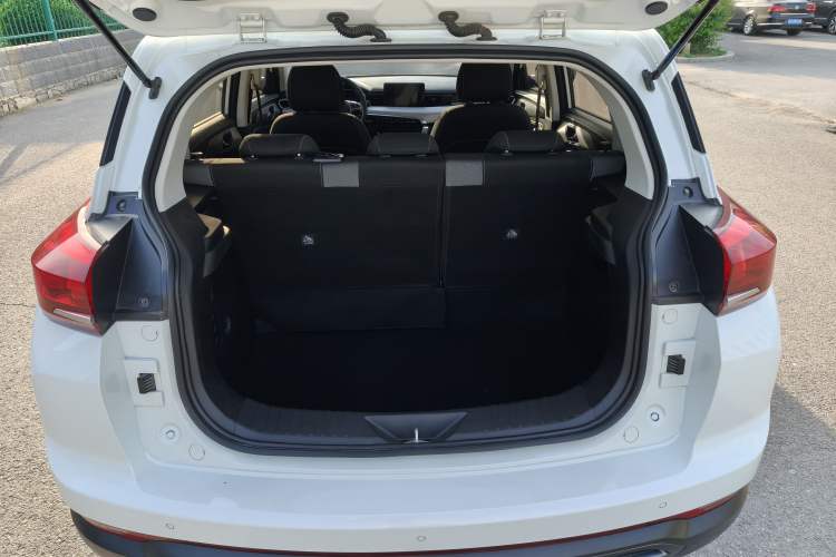 Used BAIC Beijing X3 2019 1.5L Manual Glory Edition Trunk