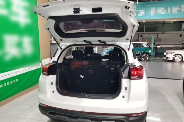 Used BAIC Beijing X3 2019 1.5T Manual Glory Edition Trunk