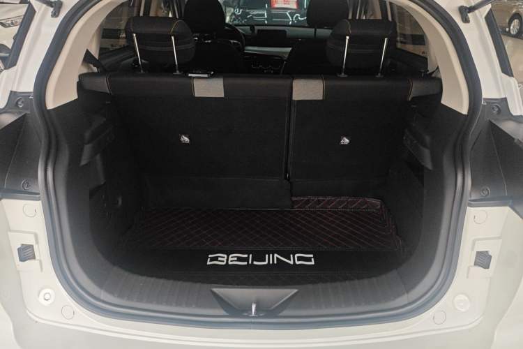 Used BAIC Beijing X3 2019 1.5T CVT Glory Edition Trunk