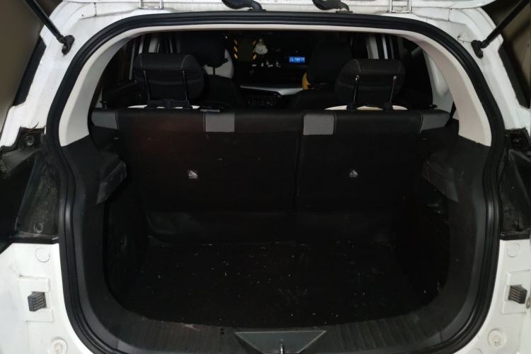 Used BAIC Beijing X3 2019 1.5T Manual Glory Edition Trunk