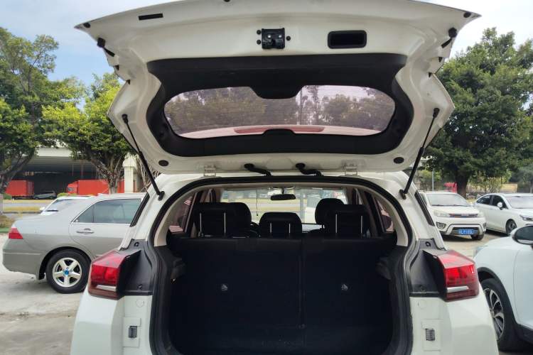 Used BAIC Beijing X3 2019 1.5L Manual Star Edition Trunk