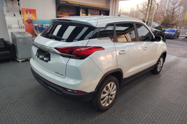 Used BAIC Beijing X3 2020 1.5T CVT Honor Edition PLUS Exterior 3