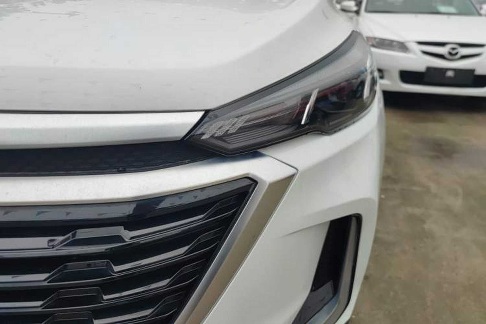 Used BAIC Beijing X3 2020 1.5T CVT Honor Edition PLUS Left Front Headlight