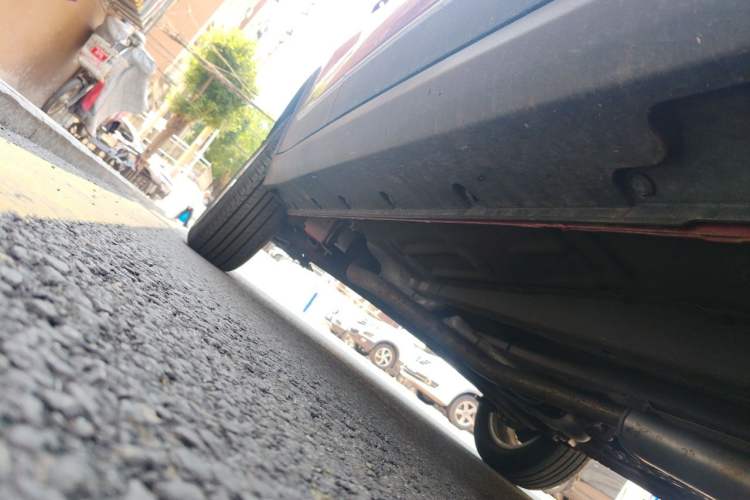 Used BAIC Beijing X3 2021 1.5T Manual Glory Edition Chassis Front Right