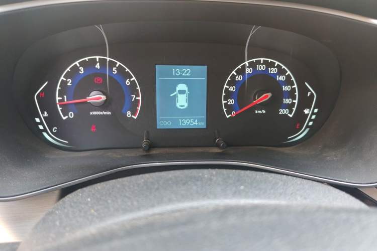 Used BAIC Beijing X3 2021 1.5T Manual Glory Edition Odometer Close Up