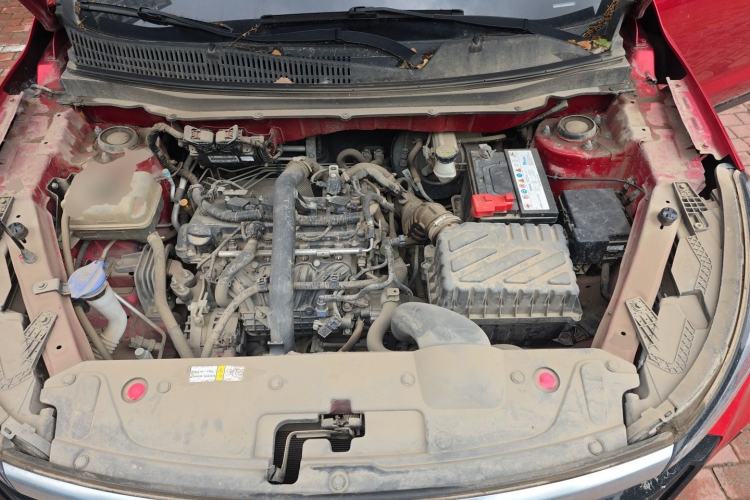 Used BAIC Beijing X3 2021 1.5T Manual Glory Edition Engine Bay