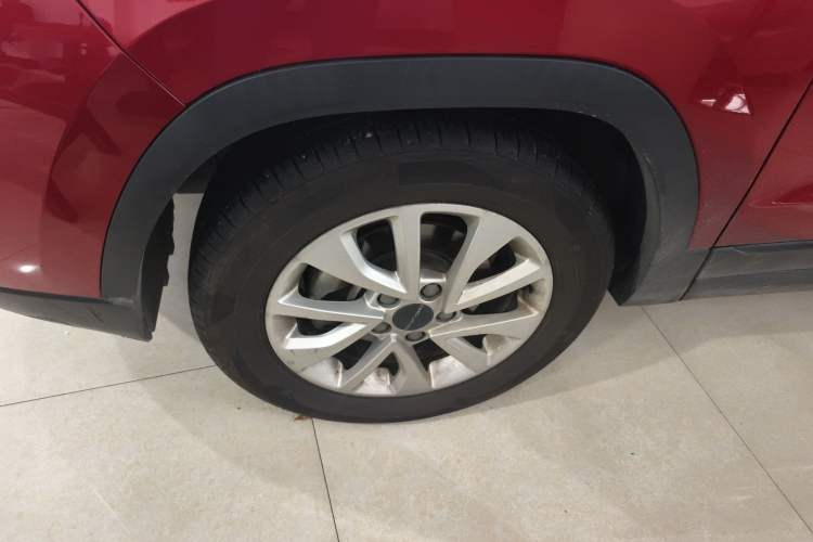 Used BAIC Beijing X3 2021 1.5T CVT Glory Edition Left Front Wheel Hub