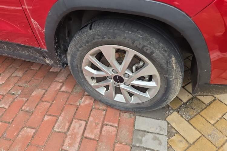 Used BAIC Beijing X3 2021 1.5T Manual Glory Edition Right Front Wheel Hub