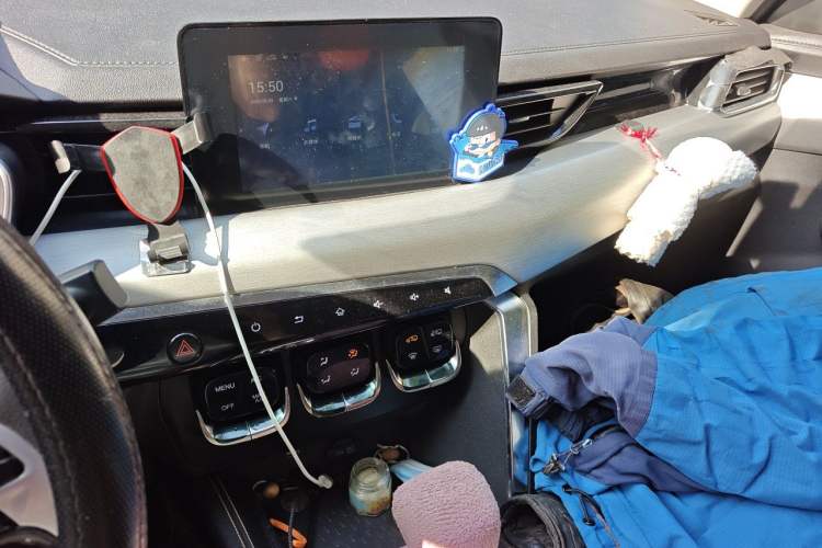 Used BAIC Beijing X3 2021 1.5T CVT Glory Edition Audio And AC Panel