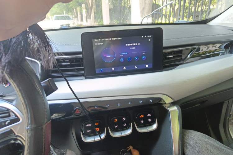 Used BAIC Beijing X3 2021 1.5T Manual Glory Edition Audio And AC Panel