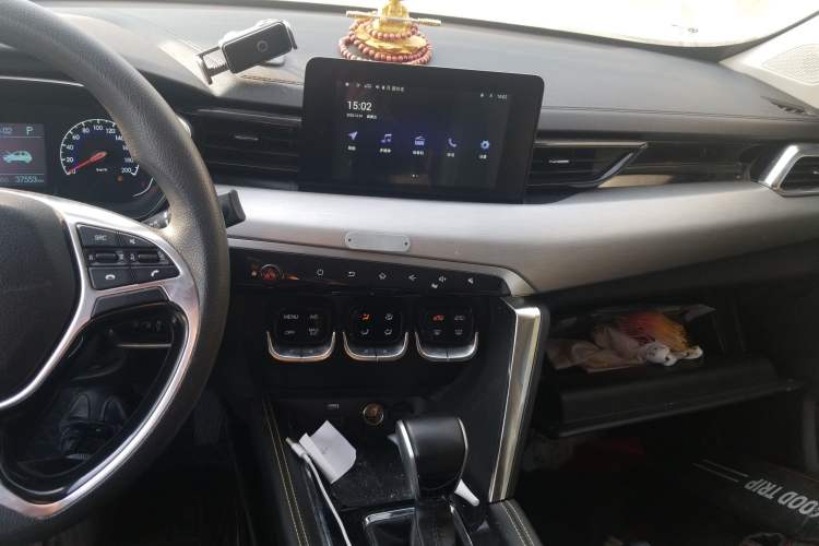 Used BAIC Beijing X3 2021 1.5T CVT Honor Edition PLUS Audio And AC Panel