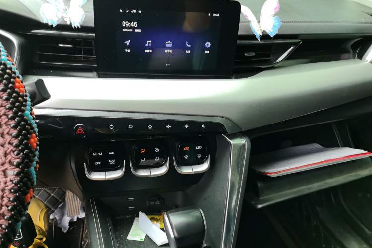 Used BAIC Beijing X3 2021 1.5T CVT Honor Edition PLUS Audio And AC Panel