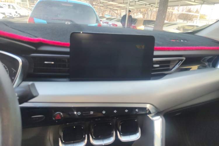 Used BAIC Beijing X3 2021 1.5T CVT Glory Edition Audio And AC Panel
