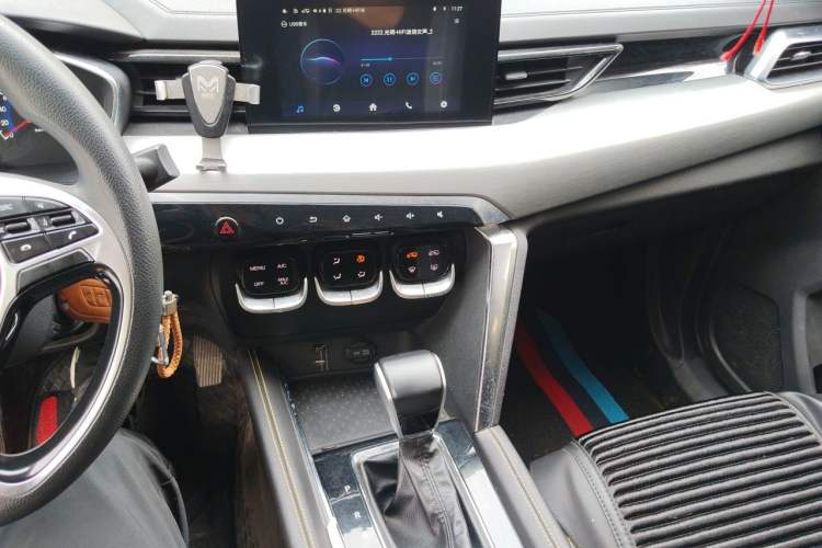 Used BAIC Beijing X3 2021 1.5T CVT Glory Edition Audio And AC Panel