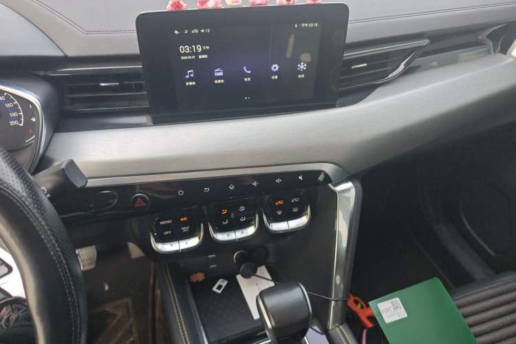 Used BAIC Beijing X3 2021 1.5T CVT Glory Edition Audio And AC Panel