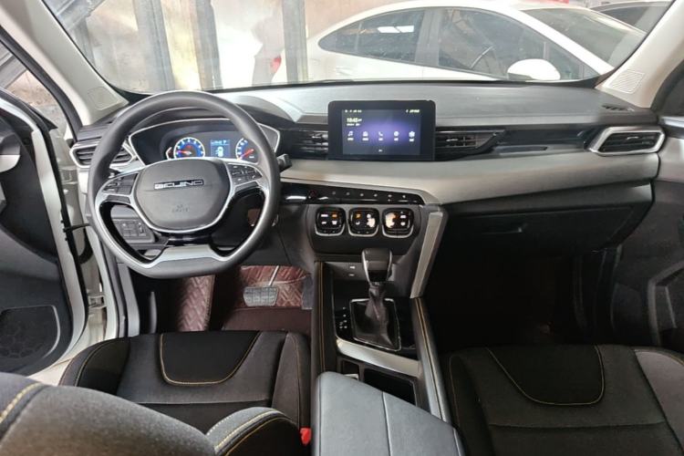 Used BAIC Beijing X3 2021 1.5T CVT Glory Edition Center Console