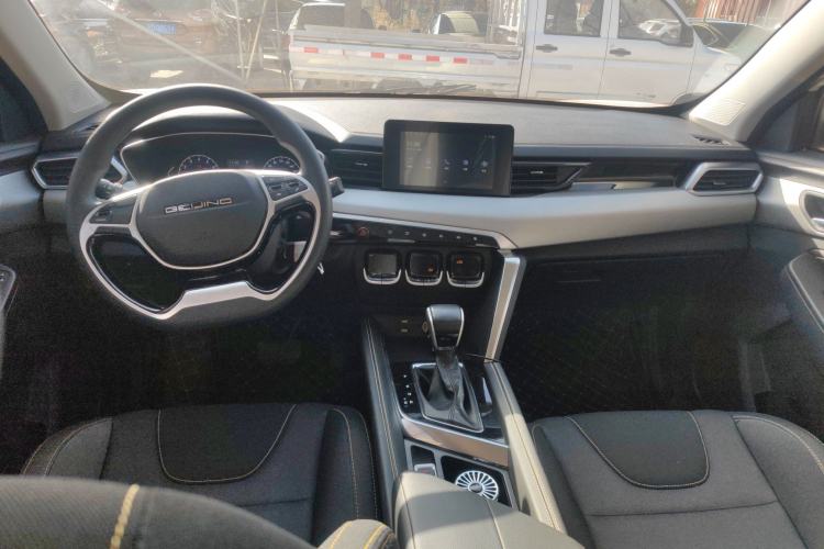 Used BAIC Beijing X3 2021 1.5T CVT Glory Edition Center Console