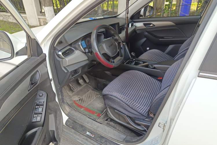 Used BAIC Beijing X3 2021 1.5T Manual Glory Edition Driver Seat