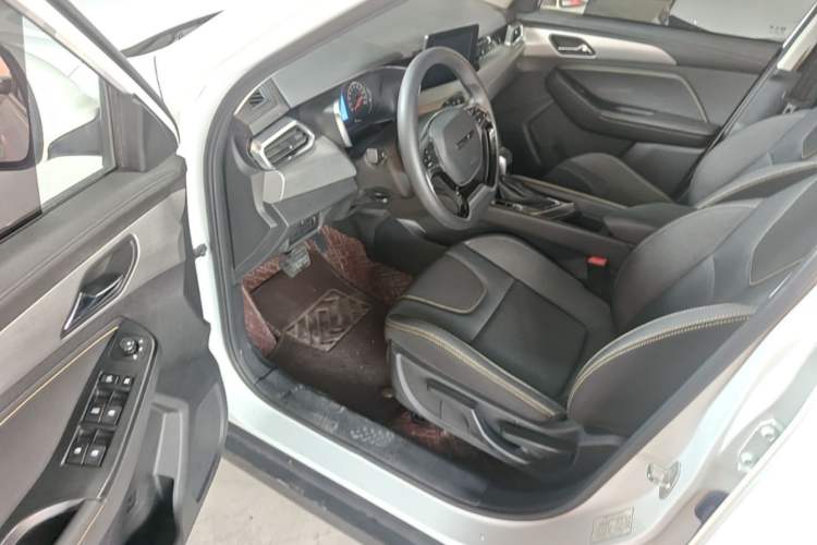 Used BAIC Beijing X3 2021 1.5T CVT Glory Edition Driver Seat