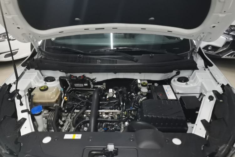 Used BAIC Beijing X3 2021 1.5T CVT Glory Edition Engine Bay