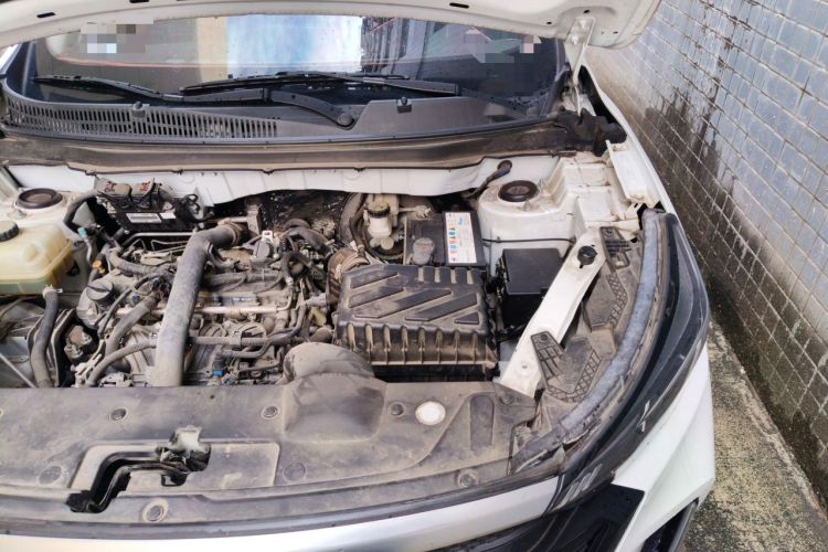 Used BAIC Beijing X3 2021 1.5T CVT Glory Edition Engine Bay Left