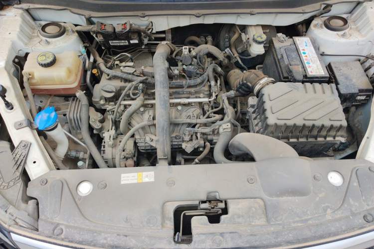 Used BAIC Beijing X3 2021 1.5T CVT Glory Edition Engine Bay