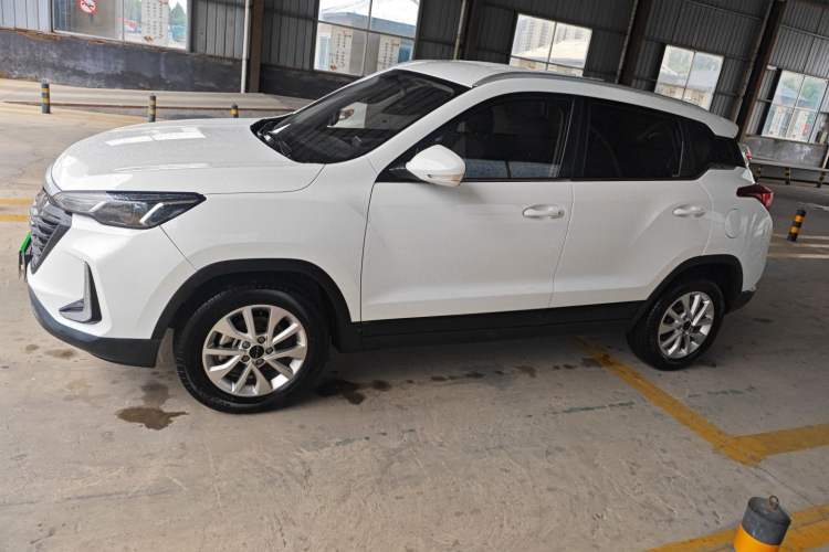 Used BAIC Beijing X3 2021 1.5T CVT Glory Edition Exterior 3