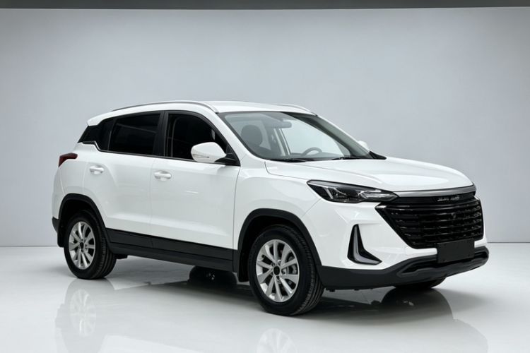 Used BAIC Beijing X3 2021 1.5T CVT Glory Edition Exterior 4