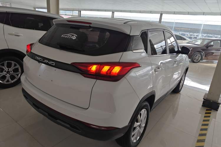 Used BAIC Beijing X3 2021 1.5T Manual Glory Edition Exterior 5