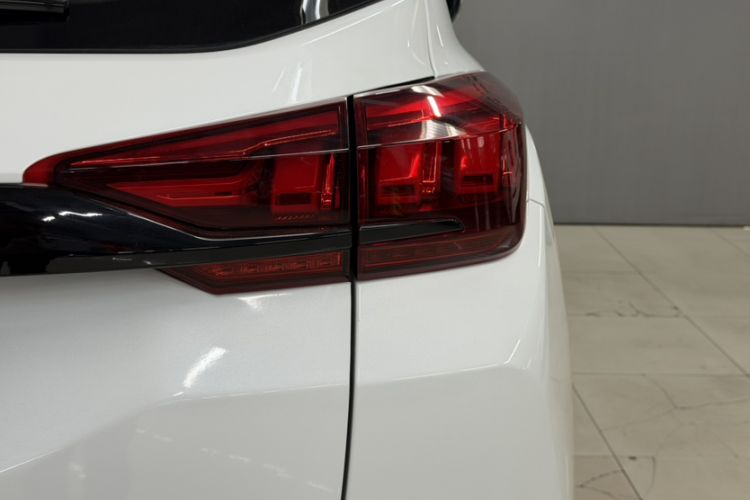 Used BAIC Beijing X3 2021 1.5T CVT Glory Edition Exterior 6