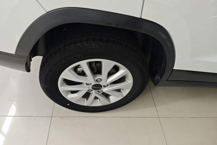 Used BAIC Beijing X3 2021 1.5T Manual Glory Edition Exterior 8