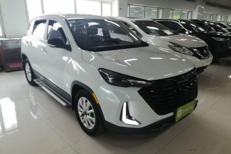 Used BAIC Beijing X3 2021 1.5T CVT Glory Edition Front Right 45 Deg