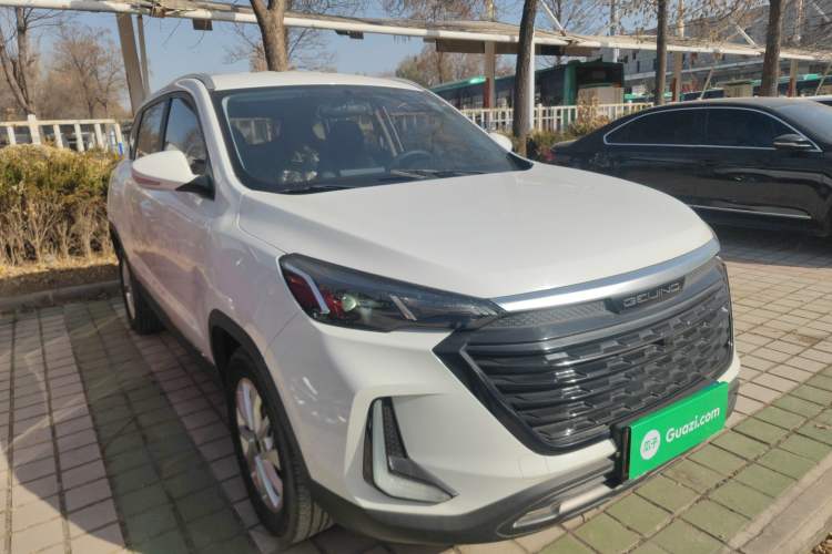 Used BAIC Beijing X3 2021 1.5T CVT Glory Edition Front Right 45 Deg