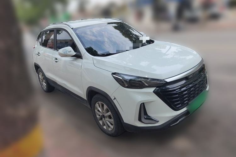 Used BAIC Beijing X3 2021 1.5T Manual Glory Edition Front Right 45 Deg