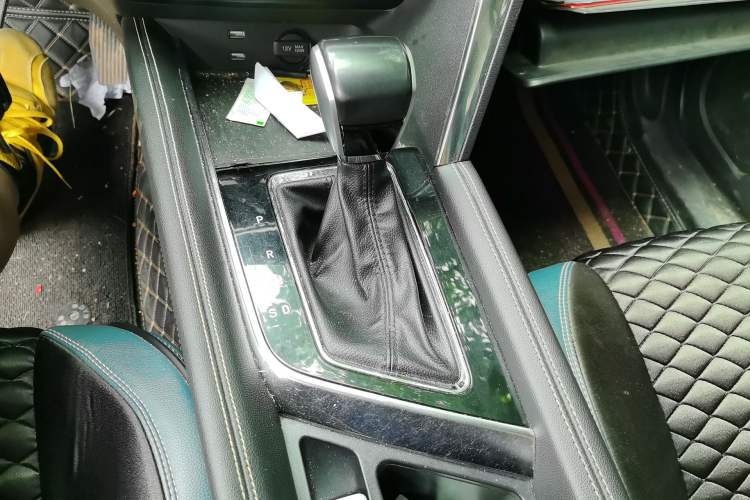 Used BAIC Beijing X3 2021 1.5T CVT Honor Edition PLUS Gear Lever