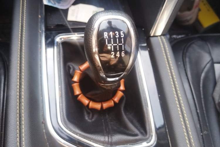 Used BAIC Beijing X3 2021 1.5T Manual Glory Edition Gear Lever