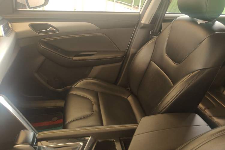 Used BAIC Beijing X3 2021 1.5T CVT Glory Edition Interior 1