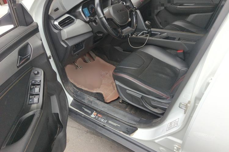 Used BAIC Beijing X3 2021 1.5T Manual Glory Edition Interior 3