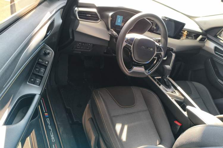 Used BAIC Beijing X3 2021 1.5T CVT Glory Edition Interior 3