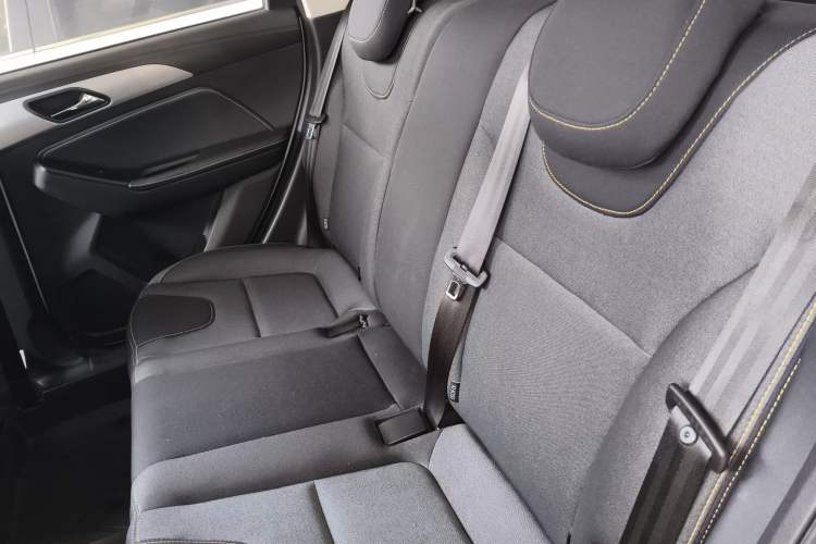 Used BAIC Beijing X3 2021 1.5T CVT Glory Edition Interior 4