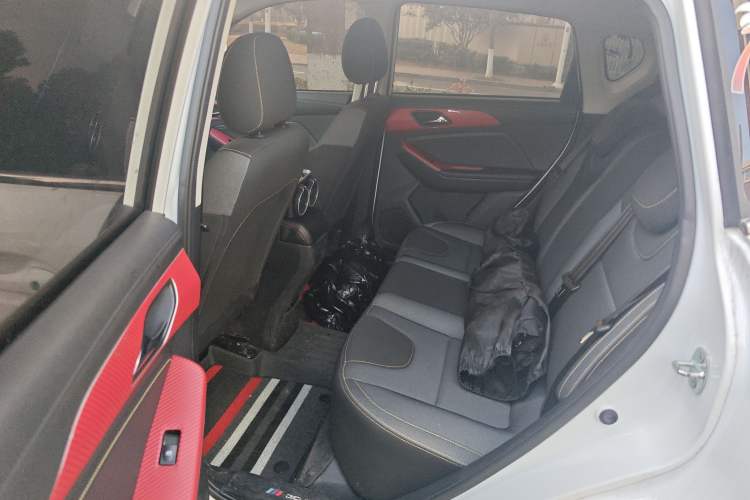 Used BAIC Beijing X3 2021 1.5T Manual Glory Edition Interior 4
