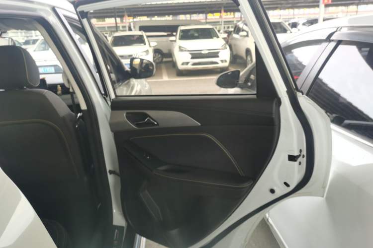 Used BAIC Beijing X3 2021 1.5T CVT Glory Edition Interior 6