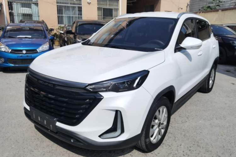 Used BAIC Beijing X3 2021 1.5T Manual Glory Edition Guazi used car, China used car export, Used car for sale, Used BAIC cars, Cheapest cars for sale