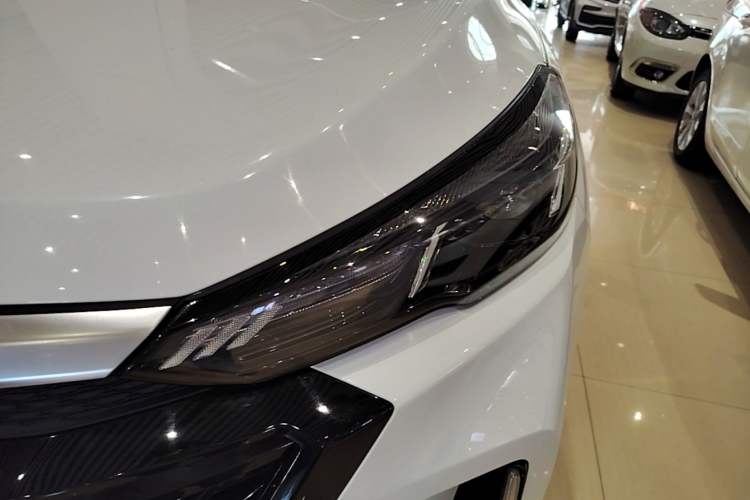 Used BAIC Beijing X3 2021 1.5T Manual Glory Edition Left Front Headlight