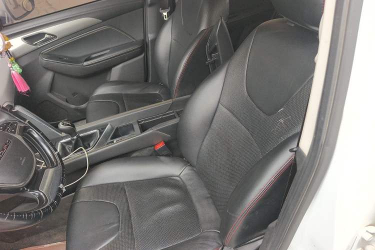 Used BAIC Beijing X3 2021 1.5T Manual Glory Edition Left Front Seat