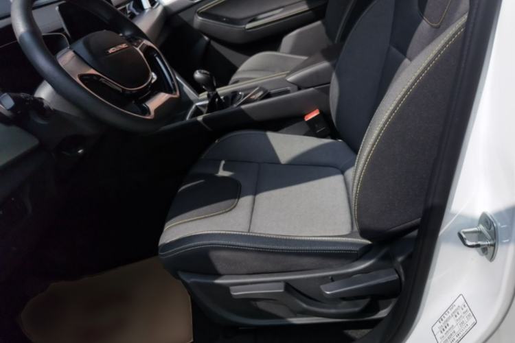 Used BAIC Beijing X3 2021 1.5T Manual Glory Edition Left Front Seat