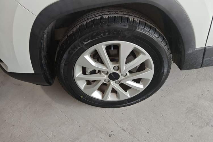 Used BAIC Beijing X3 2021 1.5T CVT Glory Edition Left Front Wheel Hub