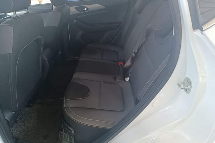 Used BAIC Beijing X3 2021 1.5T CVT Glory Edition Left Rear Seat